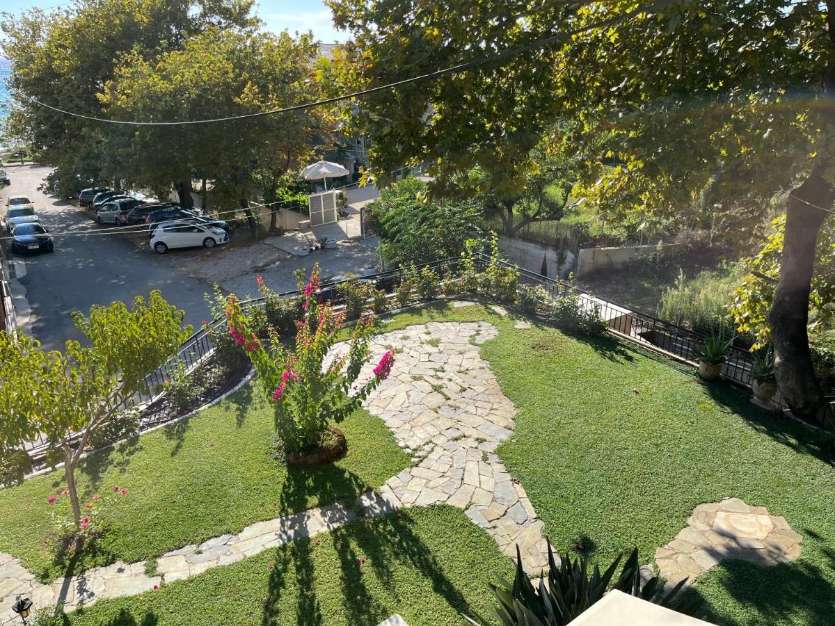 Chita'S House Paralia Vrachou Exterior photo