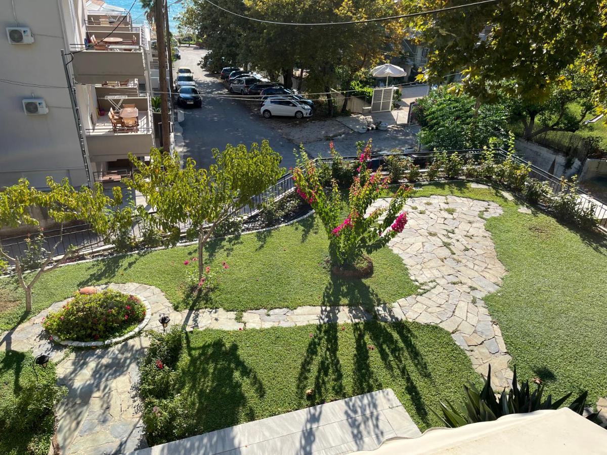 Chita'S House Paralia Vrachou Exterior photo