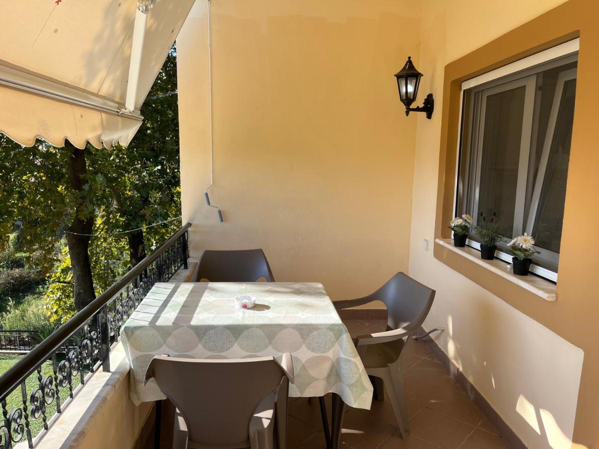 Chita'S House Paralia Vrachou Exterior photo